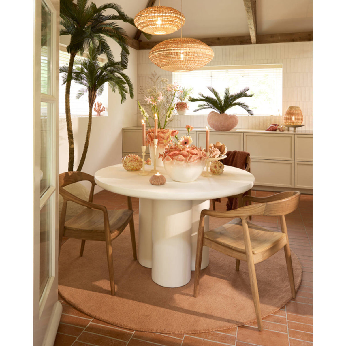 Mumble Cream Table