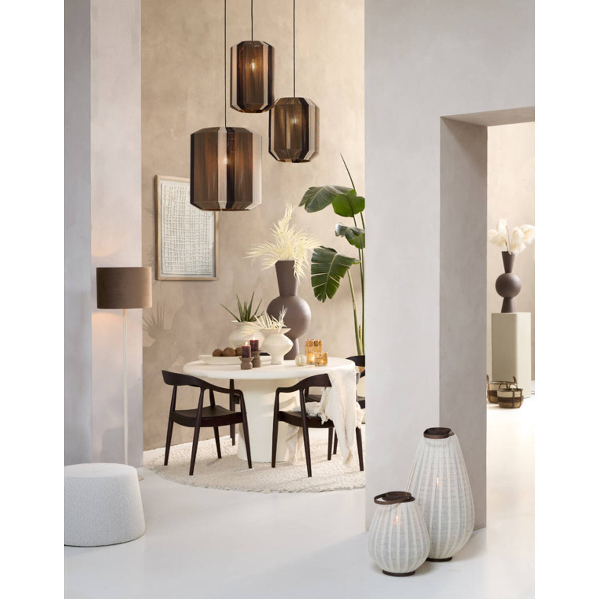 Kadwick Cream Dining Table