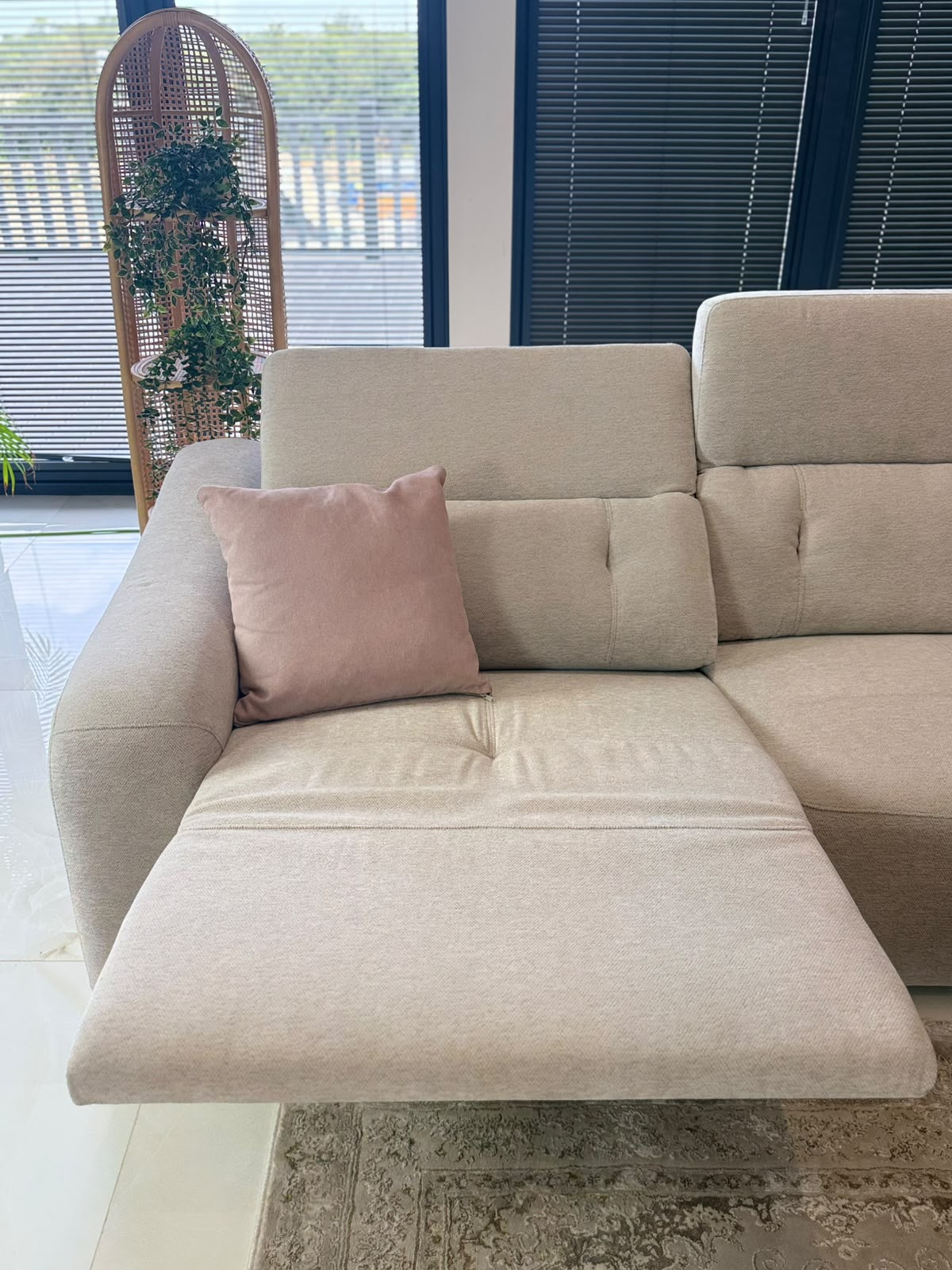 Oslo Electric Recliner Sofa Beige Large Corner